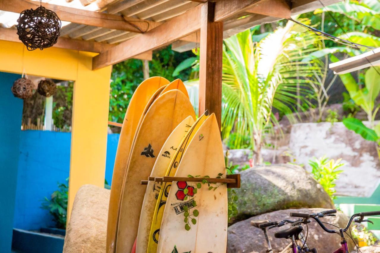 Sintonia Surf Hostel E Bar Ubatuba Buitenkant foto
