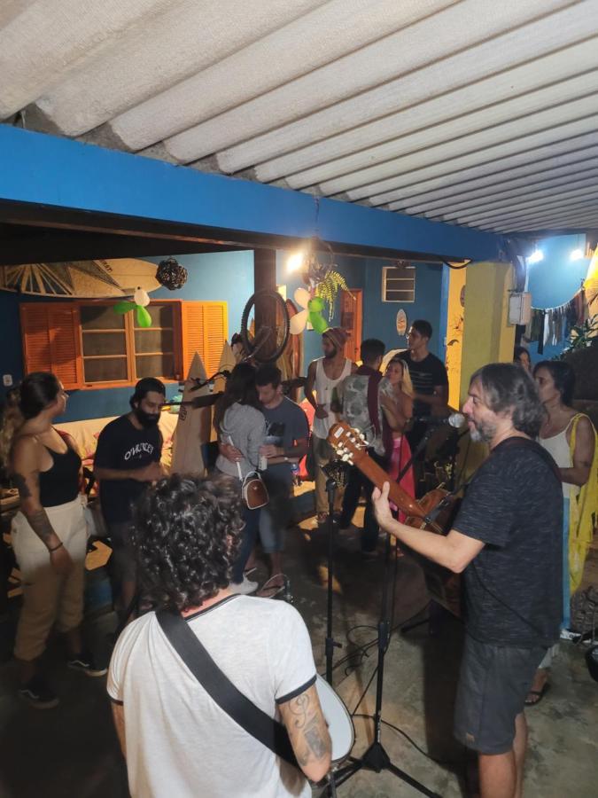 Sintonia Surf Hostel E Bar Ubatuba Buitenkant foto